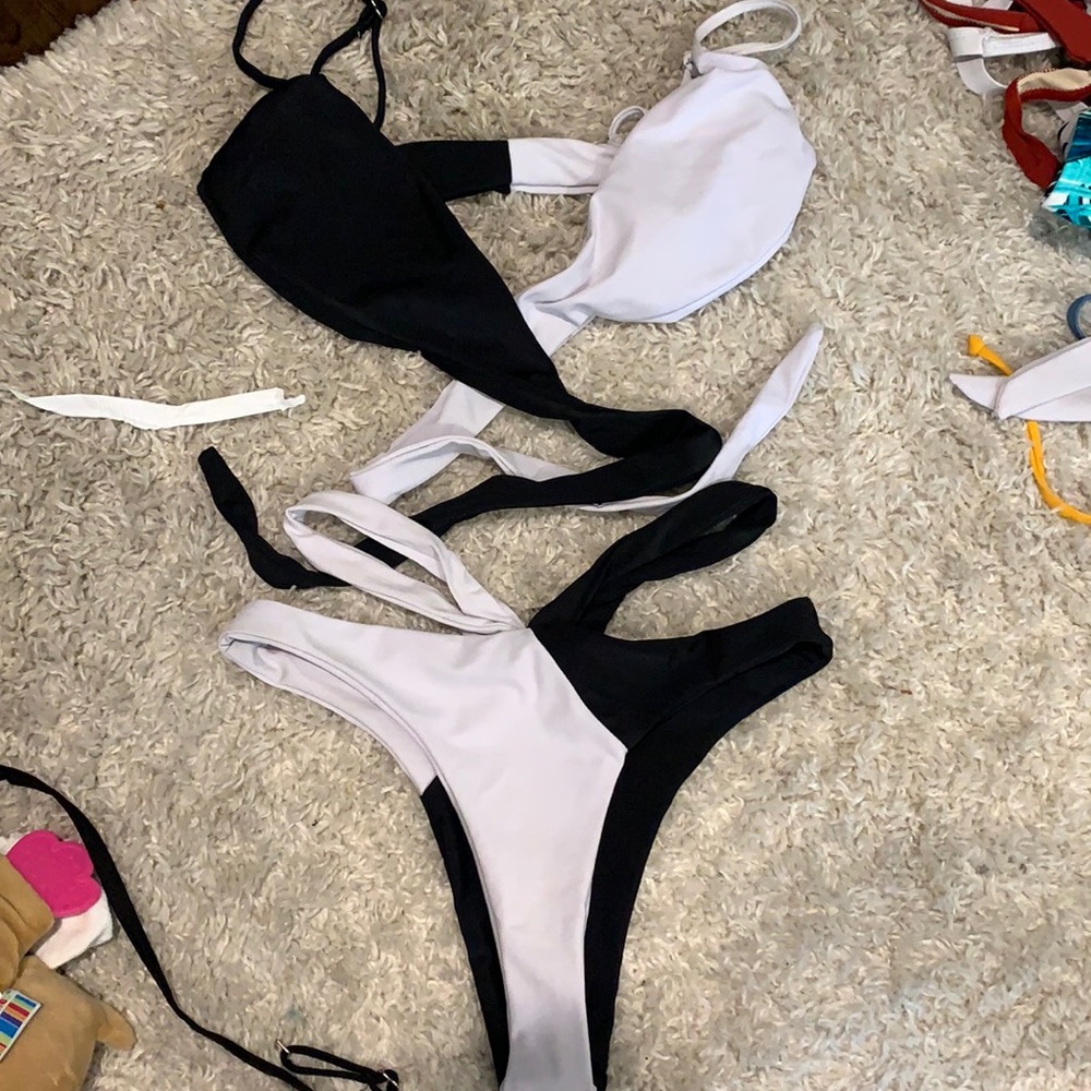 2 piece bikini (very strapy)